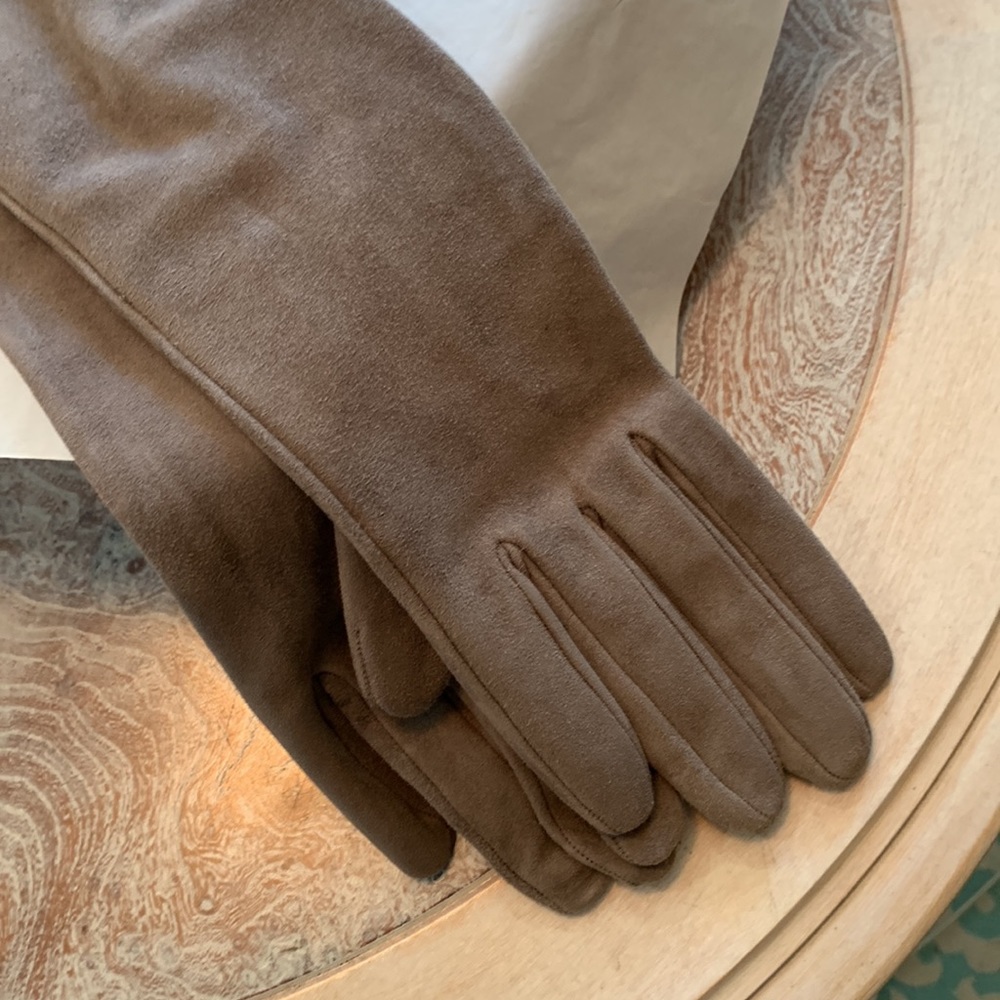 Prada Elbow Length Suede gloves - Picture 6 of 9